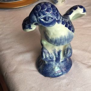 Blue white parrot bird chinoiserie vintage